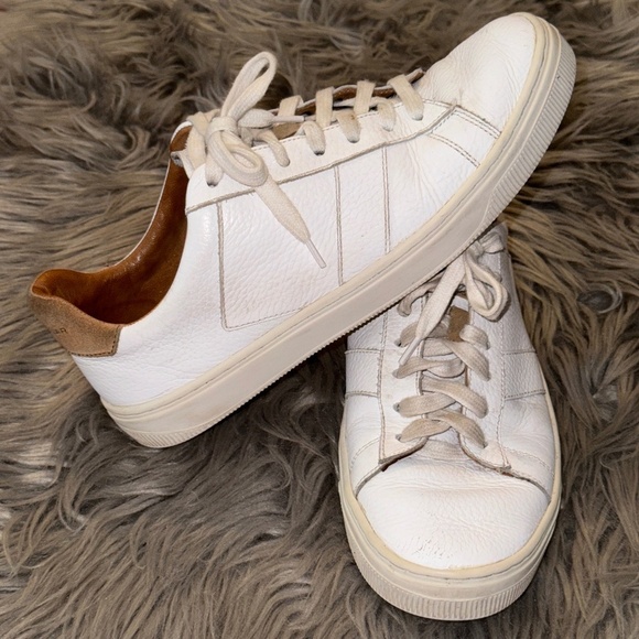 Peter Millar Crown Vantage Pebble Grain Leather Distressed Sneaker Size 8 - Picture 2 of 11